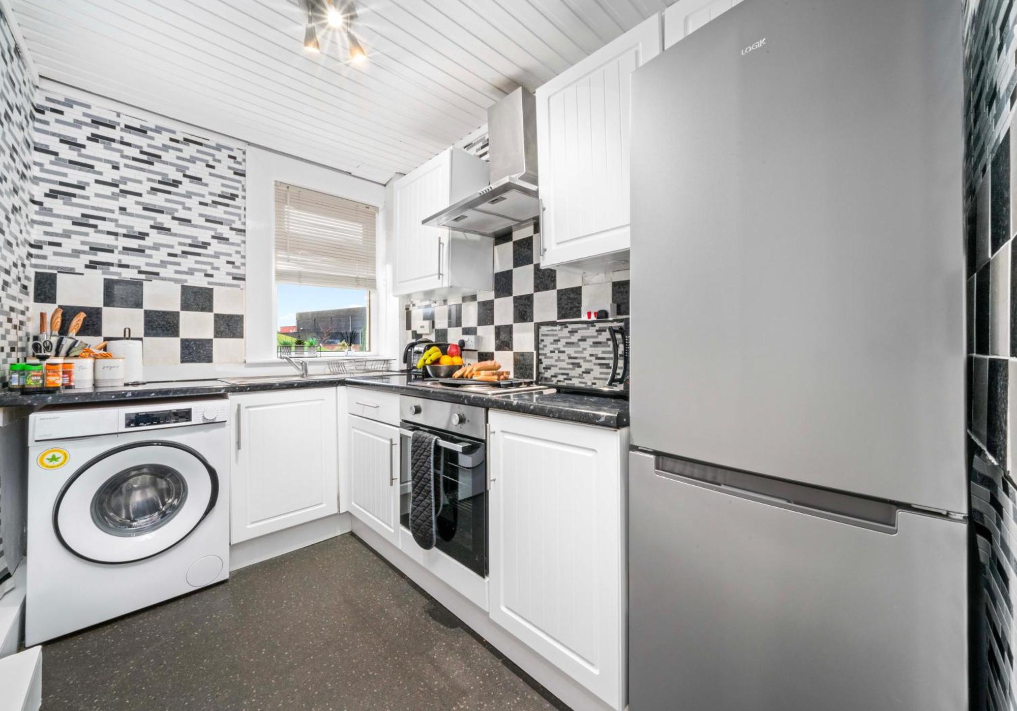 Nicol Apartment By Klass Living Airdrie Εξωτερικό φωτογραφία